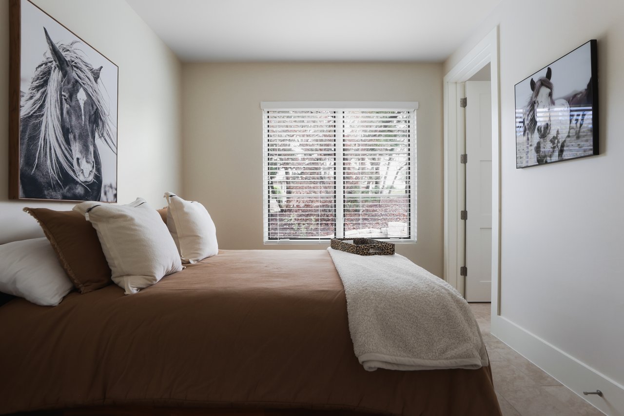 4717 Peralta Lane