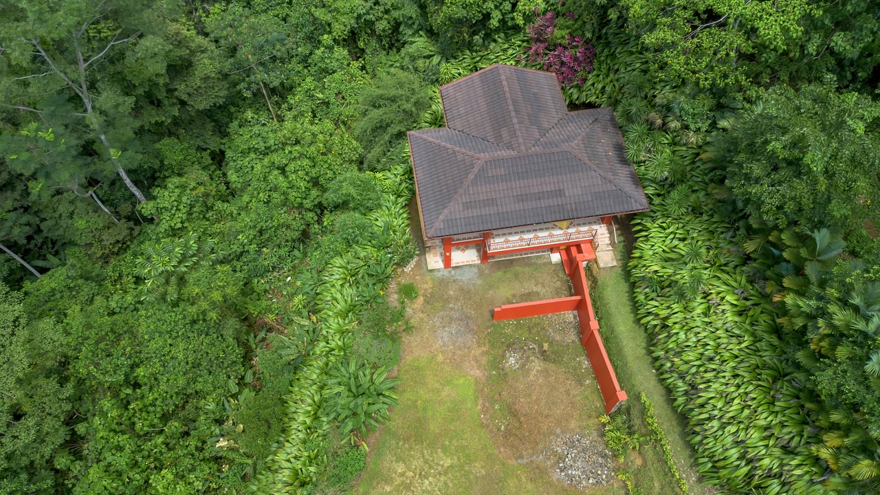 On-Site Living to Build-Ready Land in Tres Ríos, Costa Rica
