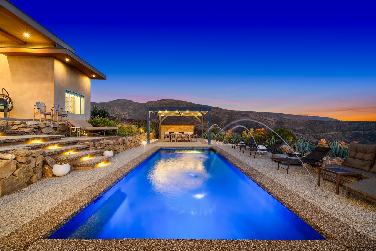 10715 Yerba Buena Rd