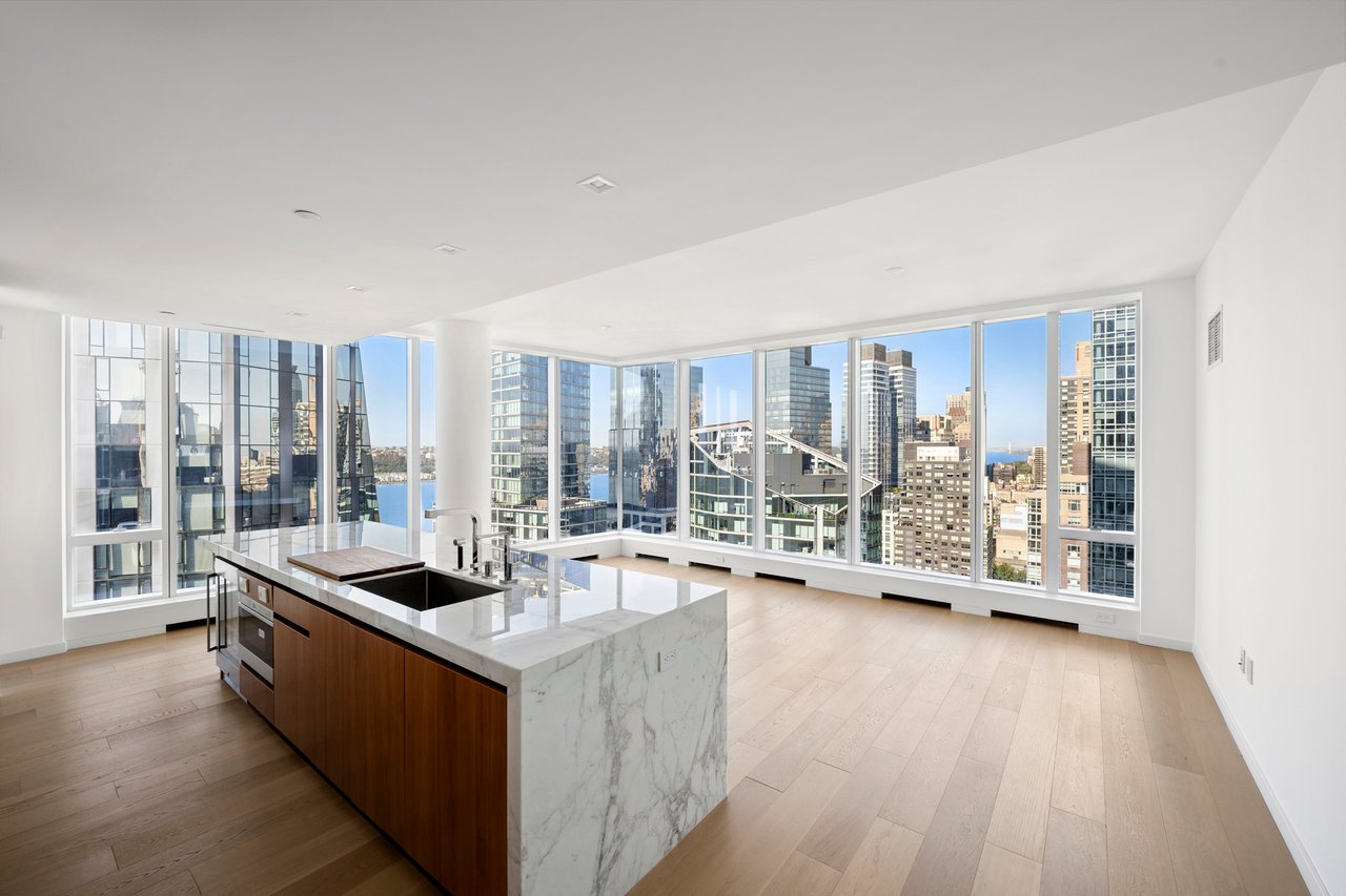 Manhattan rental property marketing for landlords, including apartments, condos, co-ops, lofts, townhouses, luxury residences, new developments, investment properties, and residential rentals with Parviz Latipzoda and The Parviz Team at Compass.