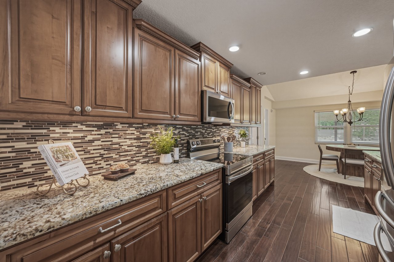 7601 Thunderhead Street