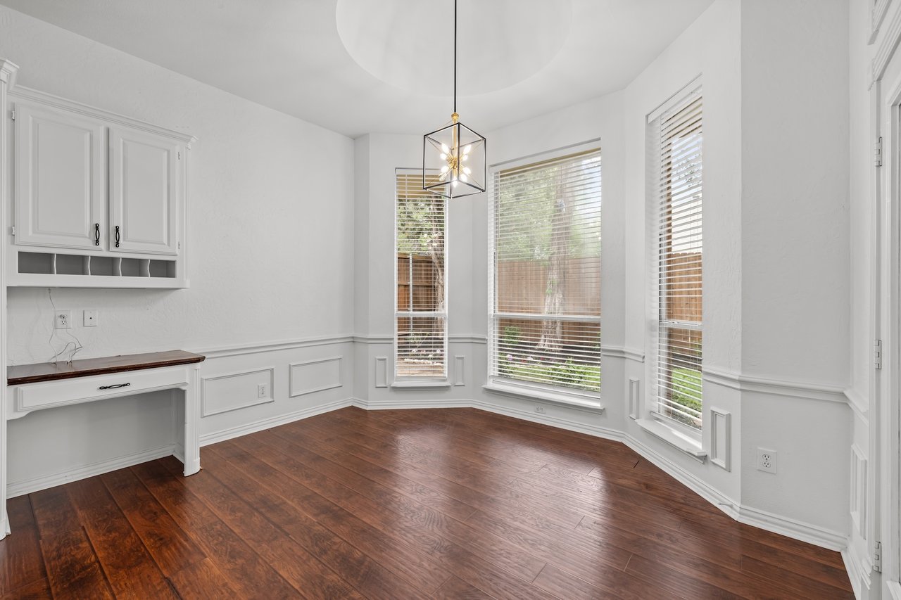 2 Treewood Court