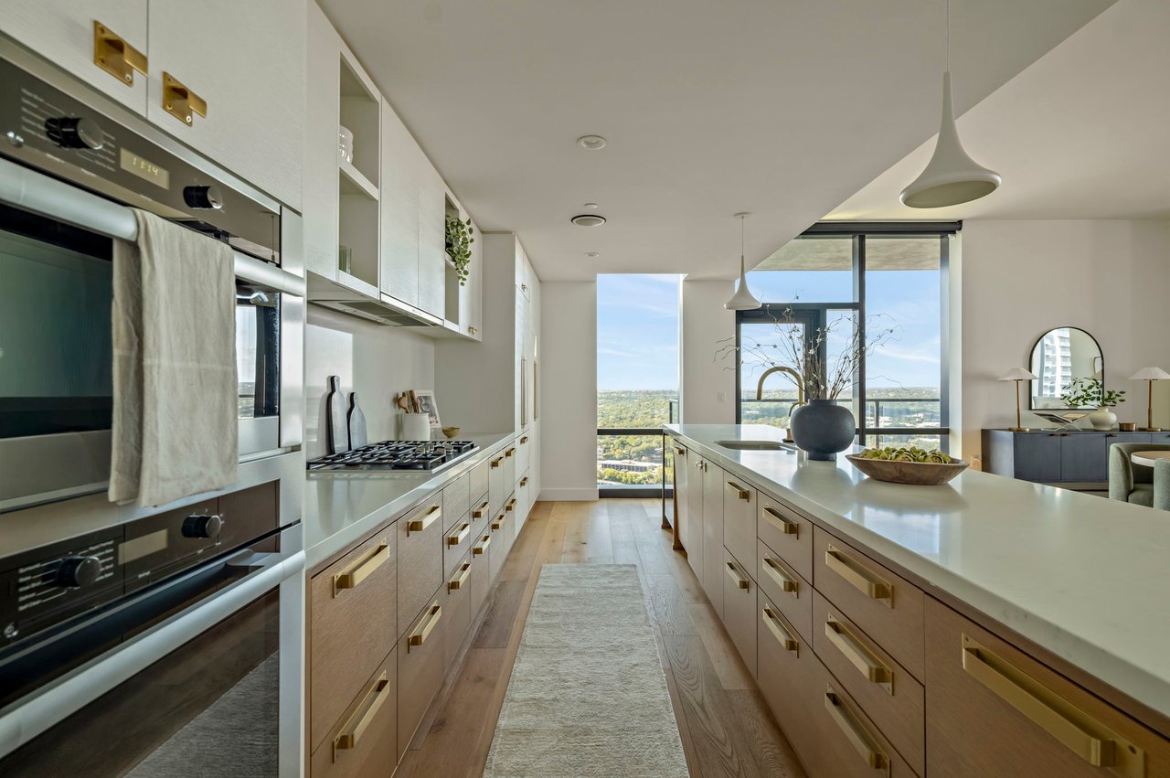 70 Rainey Street #2701 | DOWNTOWN