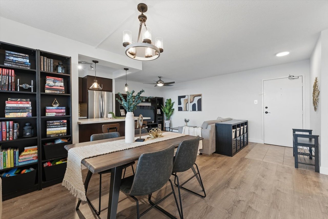 966 Inverhouse Dr 709