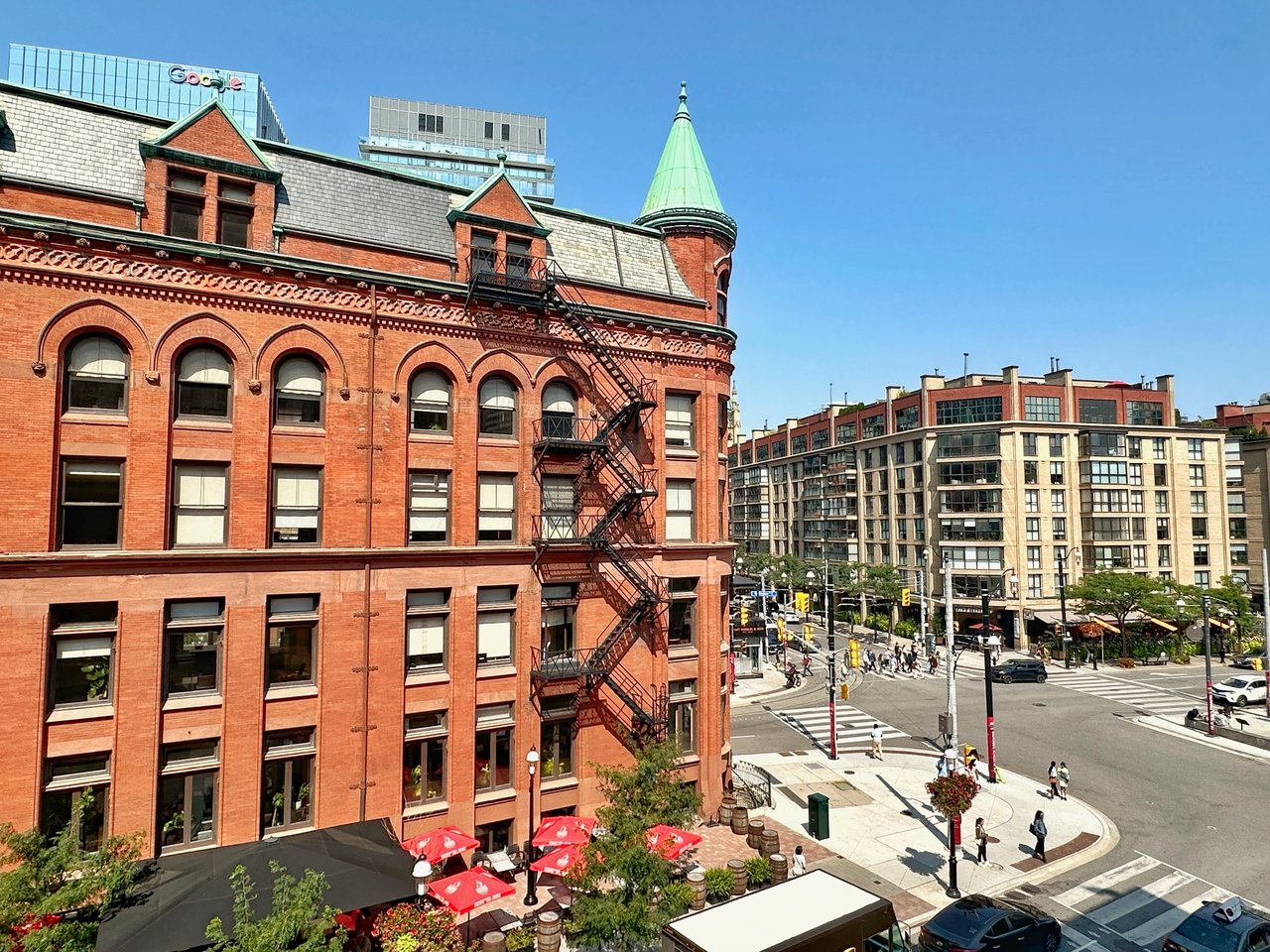 519- 55 Front Street E