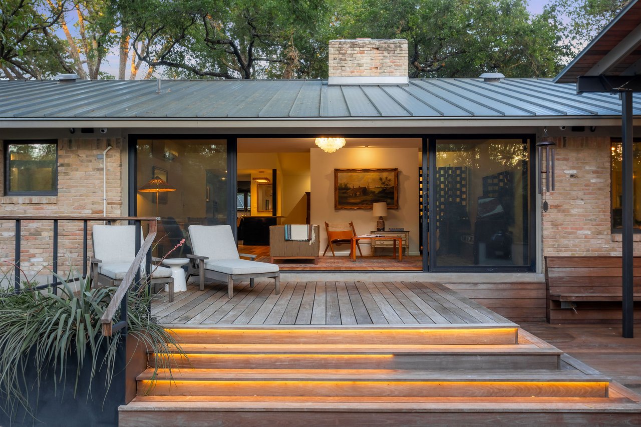 Great Oaks Tree House