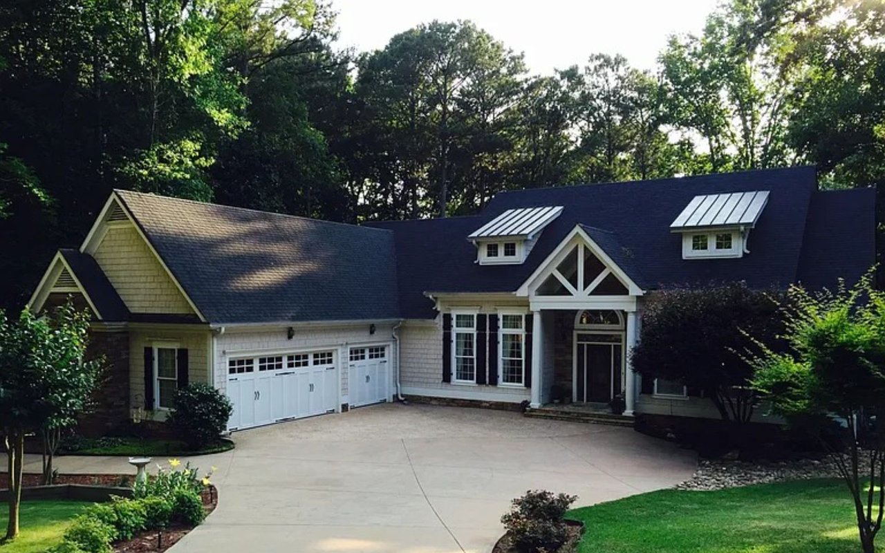 405 Cottonwood Dr