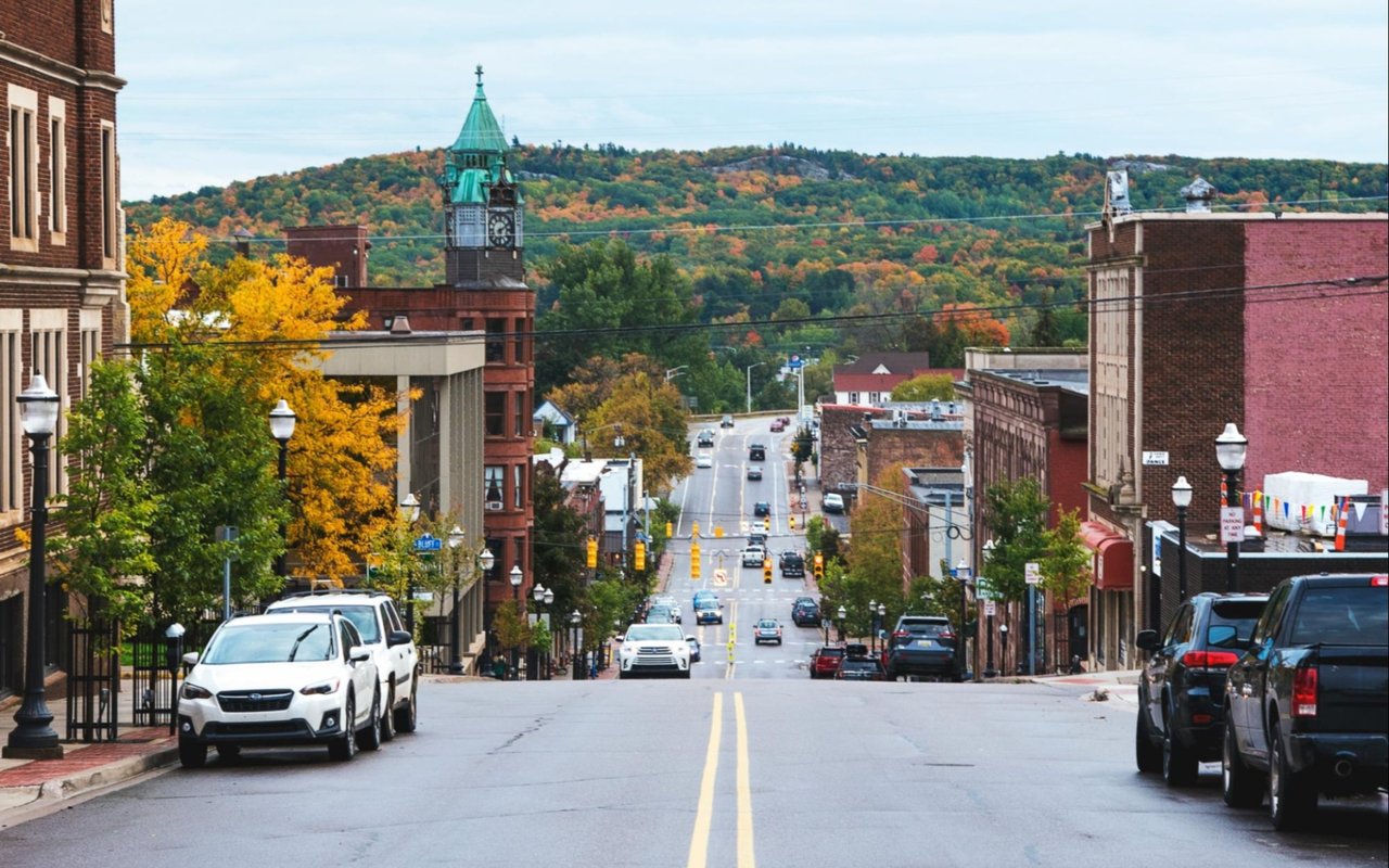 What to Consider When Eyeing a Charming Home in Historic Districts