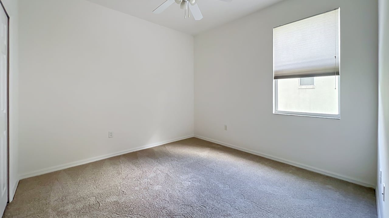 Orlando Vista Lakes 5-Bedroom 4-Bathroom Home and Lifestyle