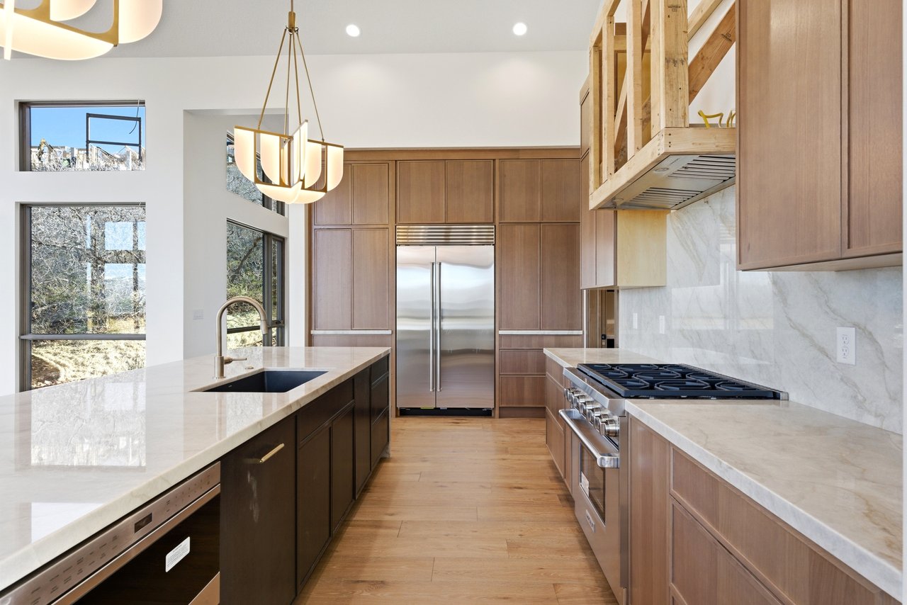 11004 N Wrangler Circle