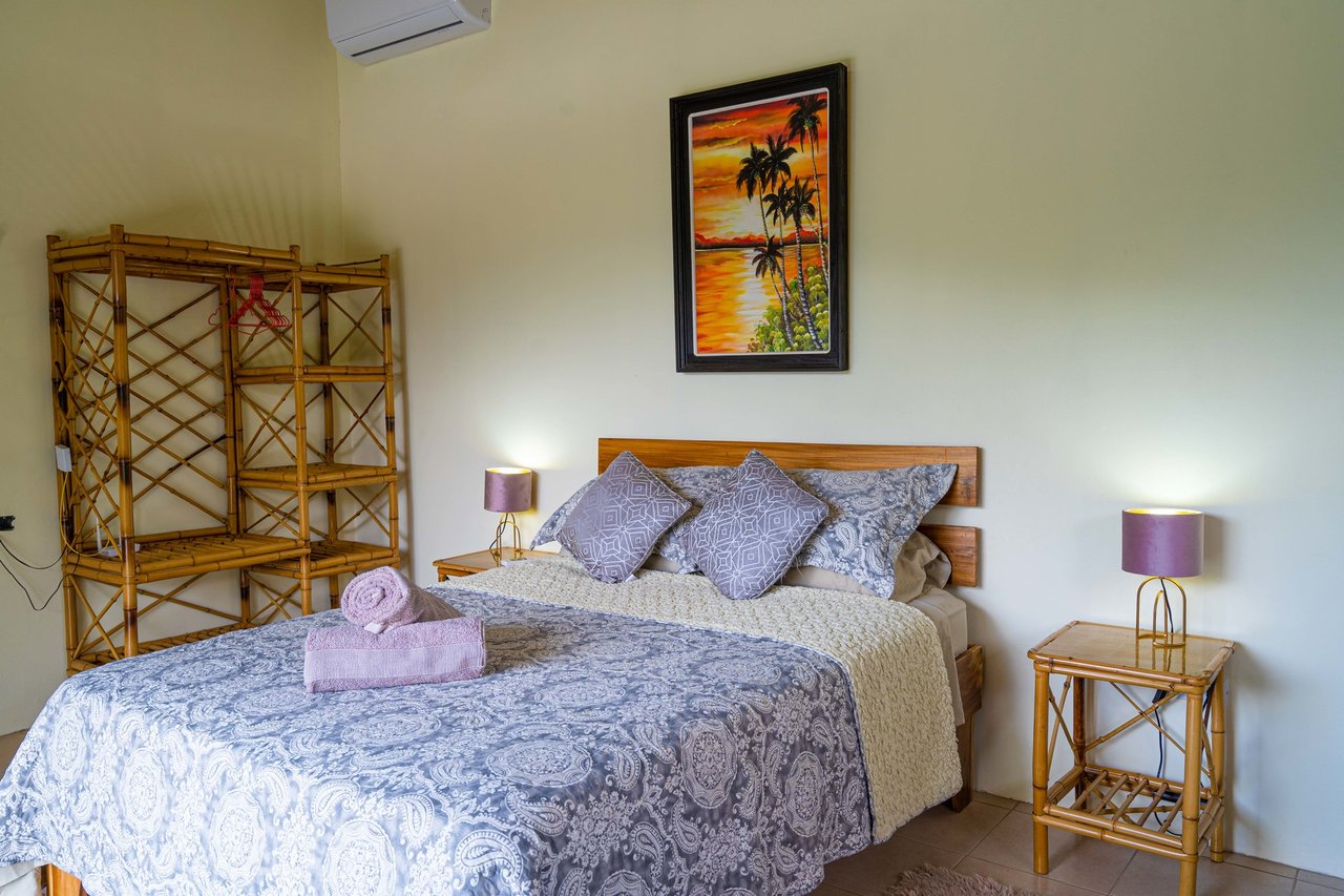 Waterfall Ranch With Cabinas, Manuel Antonio, Puntarenas