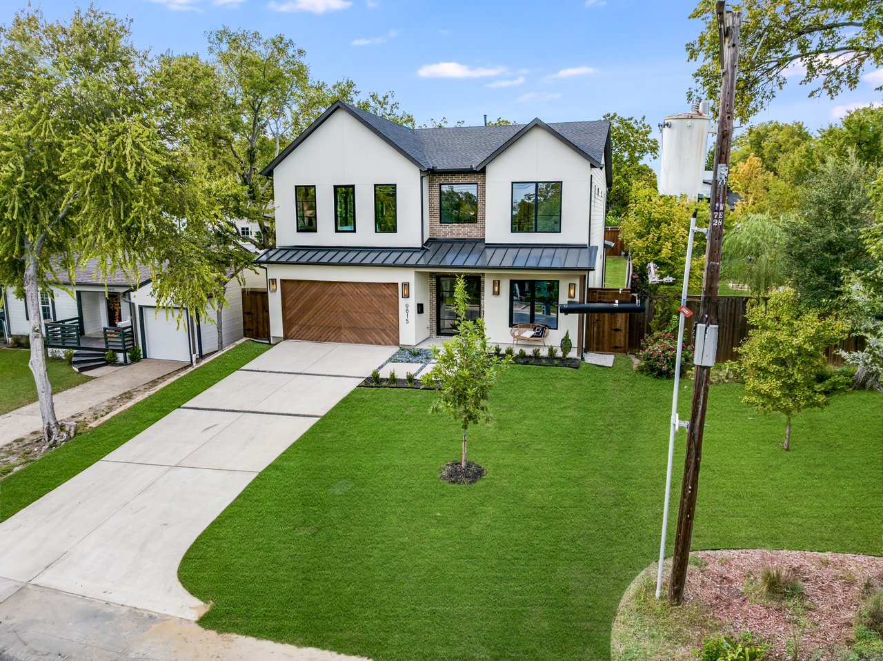 8815 San Leandro Drive