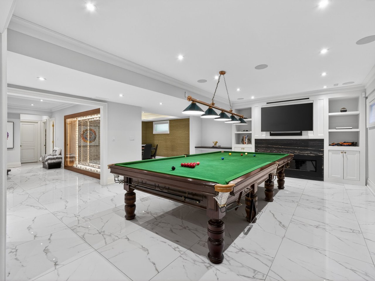 A Rare Ravine Estate