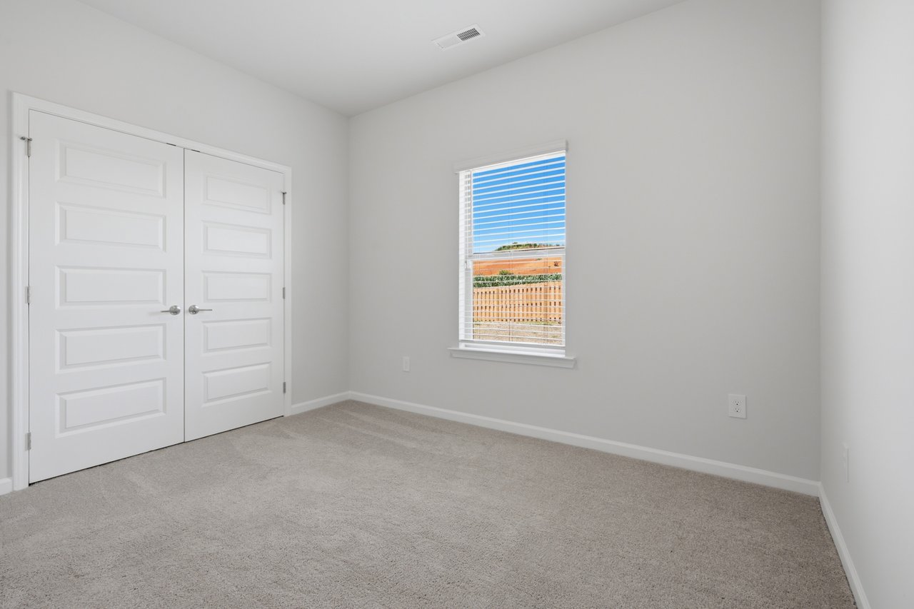 Peaceful Nature Views & Resort-Style Amenities