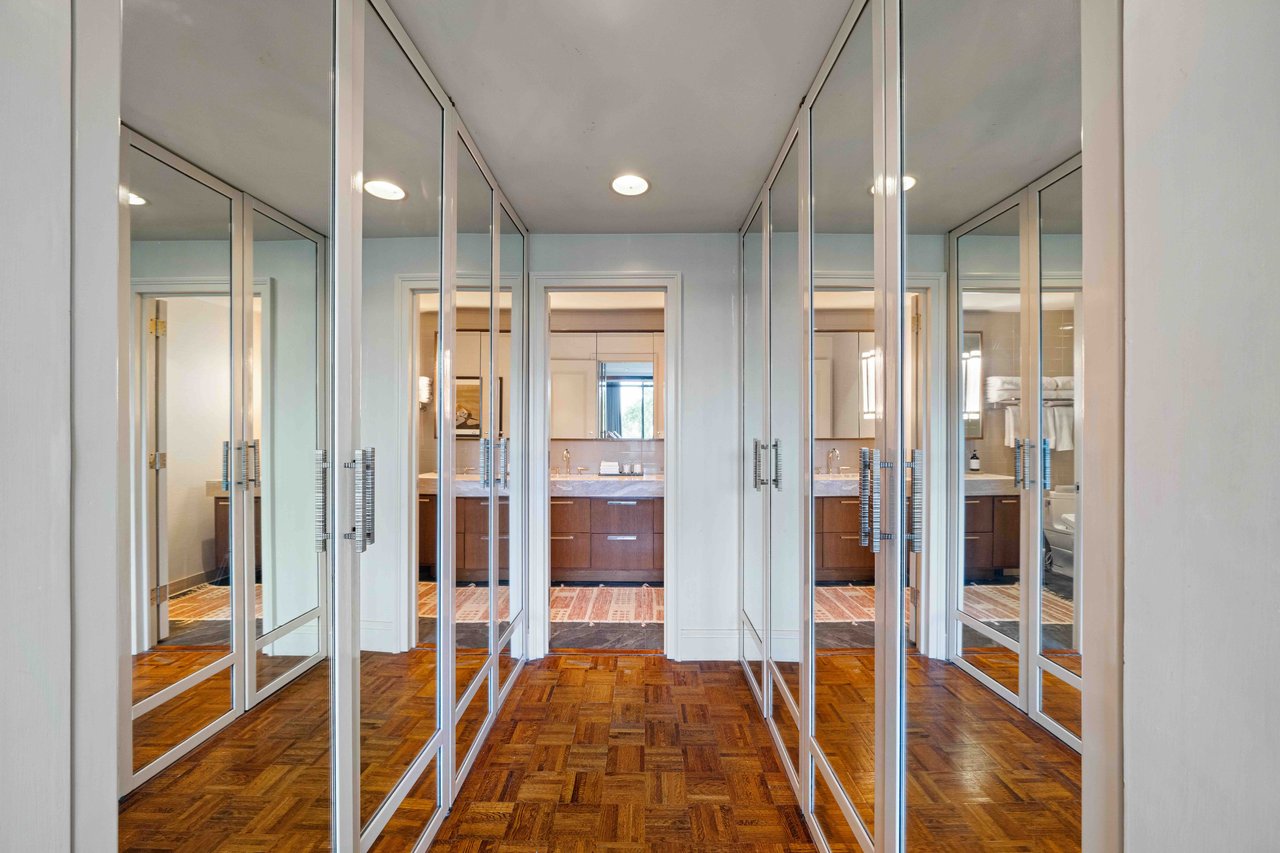 2575 Peachtree Road NE Unit 12D