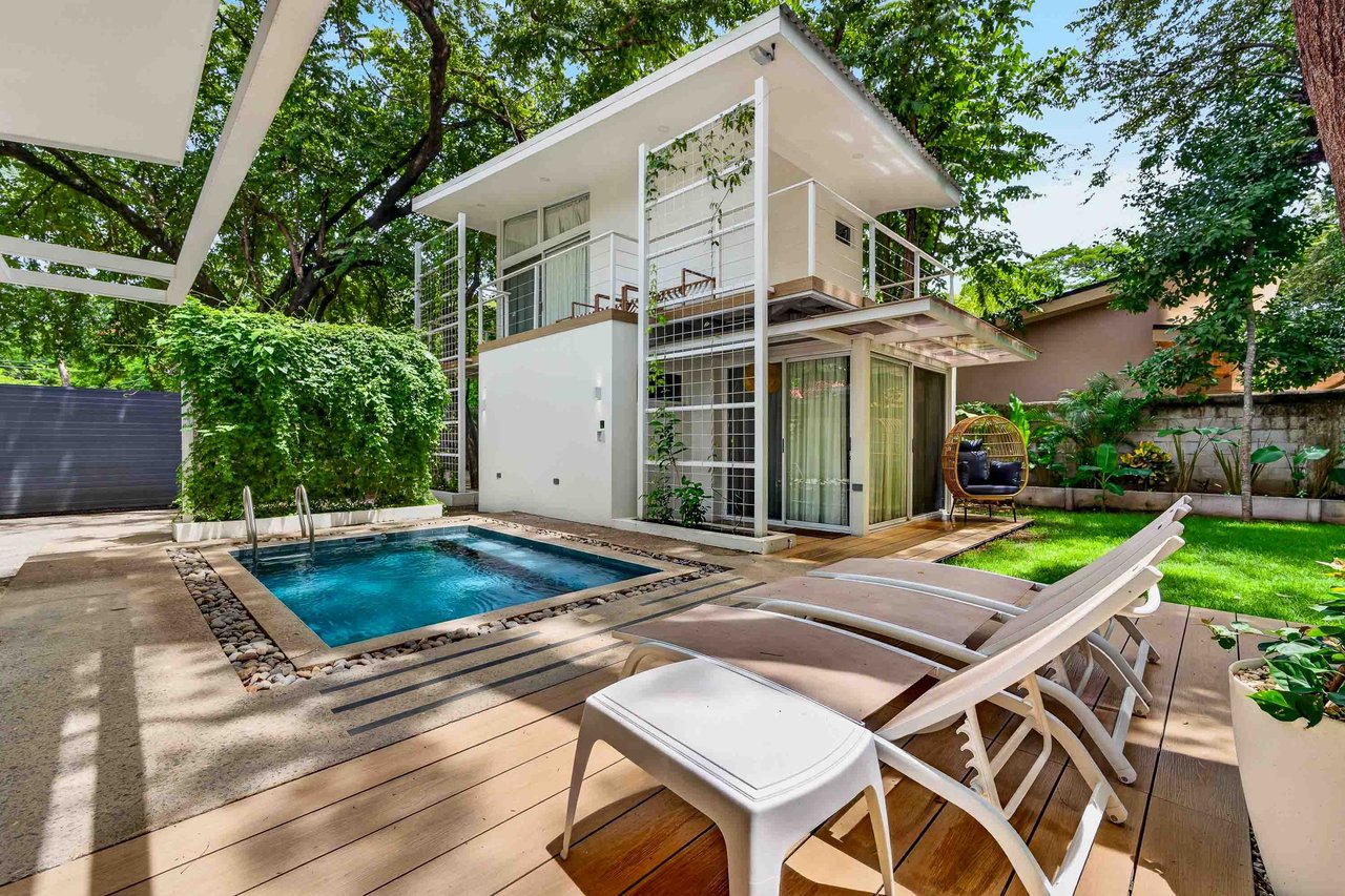 Hakuna Matata Villa Boutique | 3-Bedroom Tropical Home Near Playa Potrero