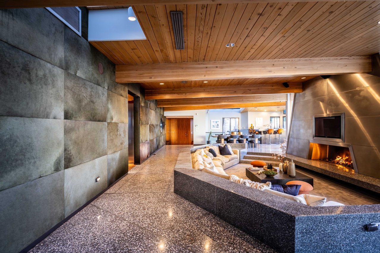1443 Devlin Dr