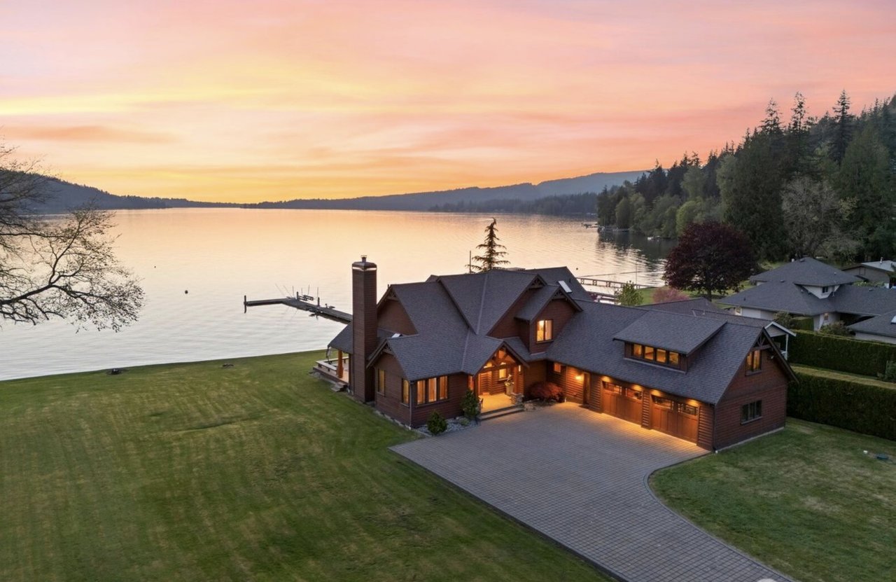 bellingham washington waterfront home