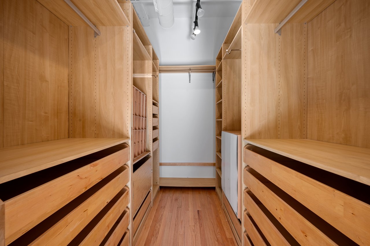 900 West Jackson Boulevard Unit 3W 