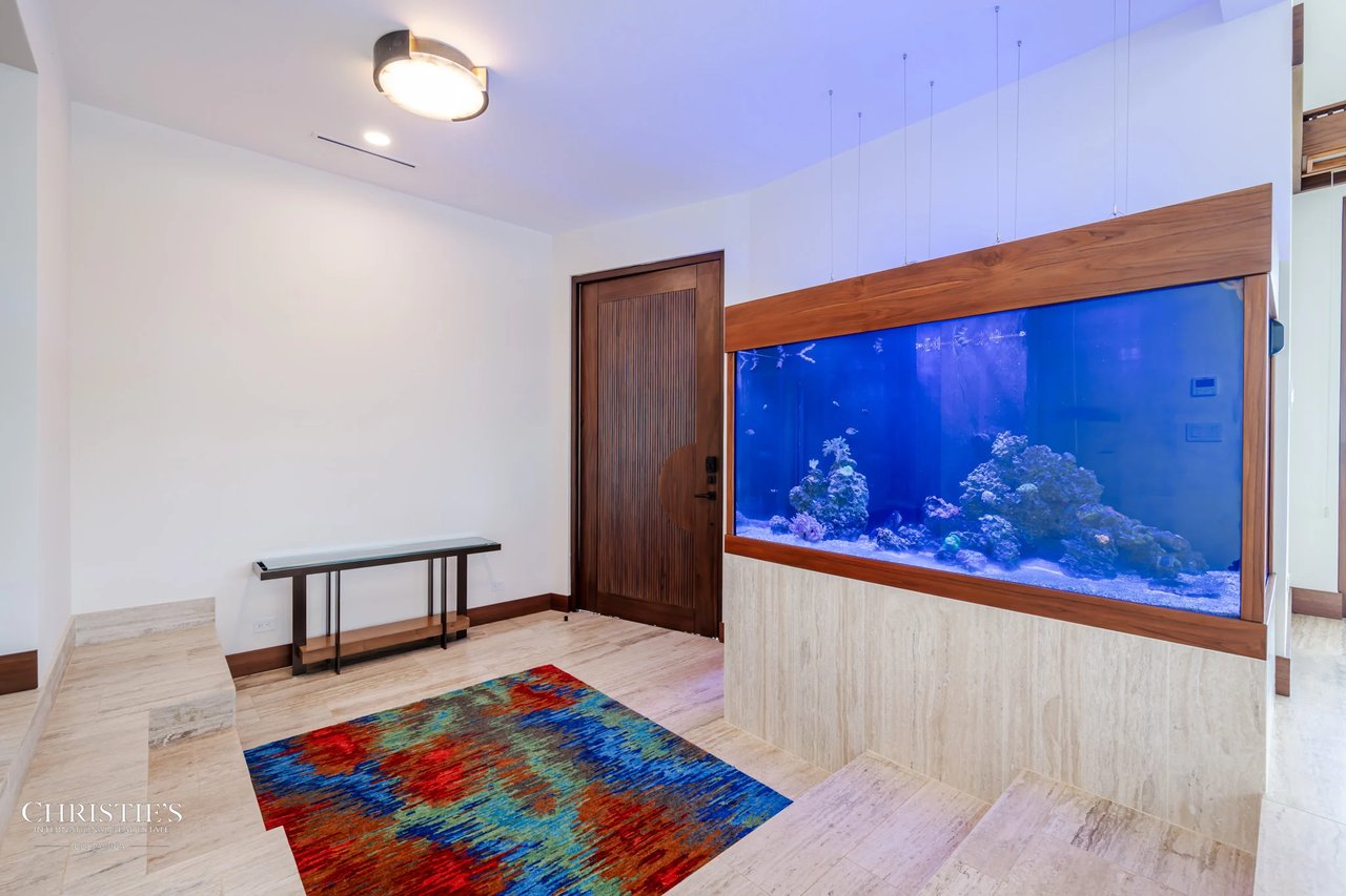 Spectacular 360° Ocean Views in Flamingo Beach