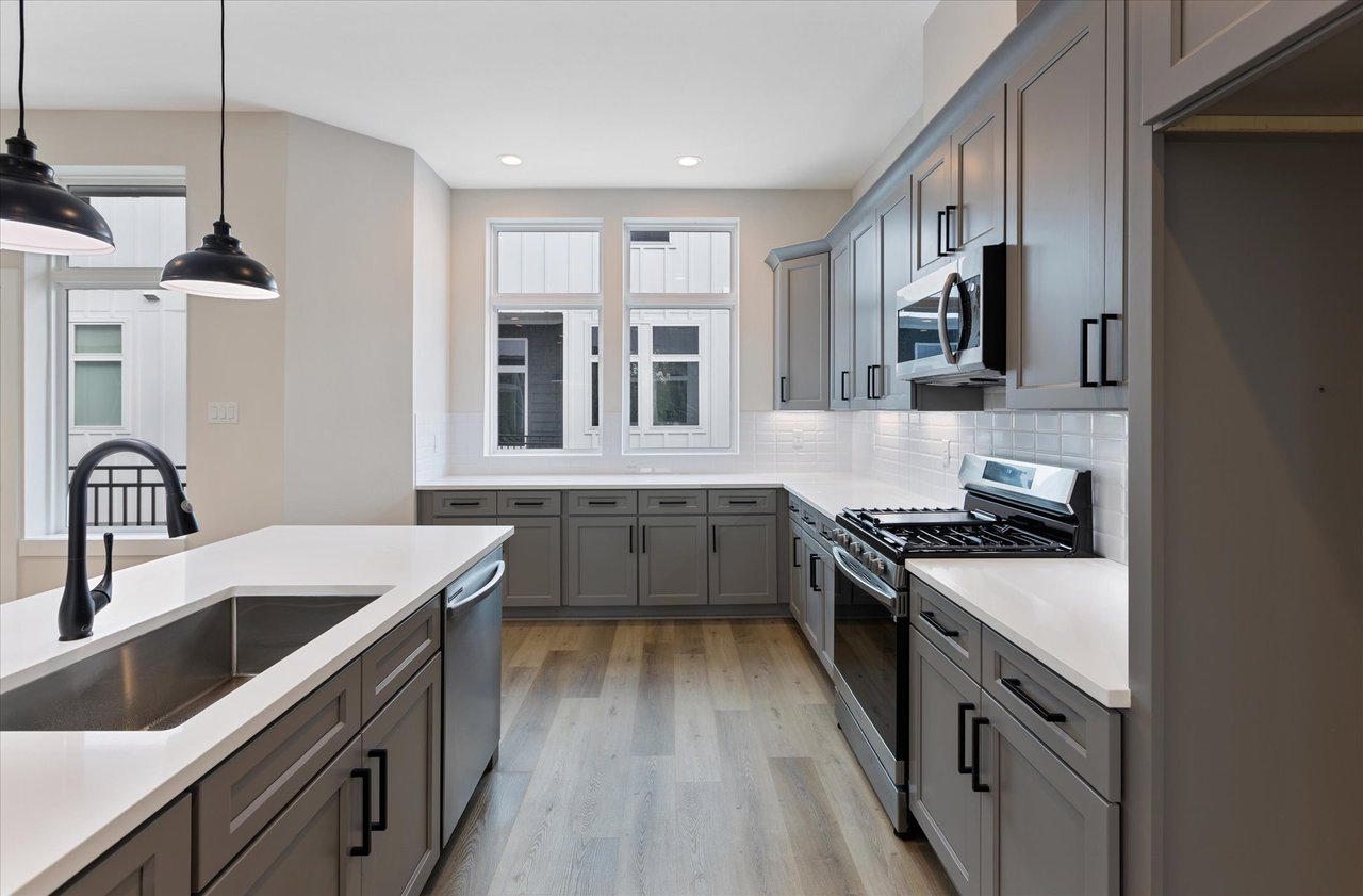 2403 PAUL QUINN STREET