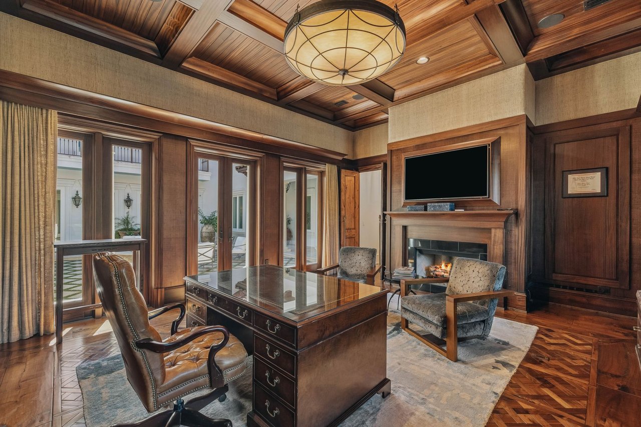 3610 Burnt Pine Lane