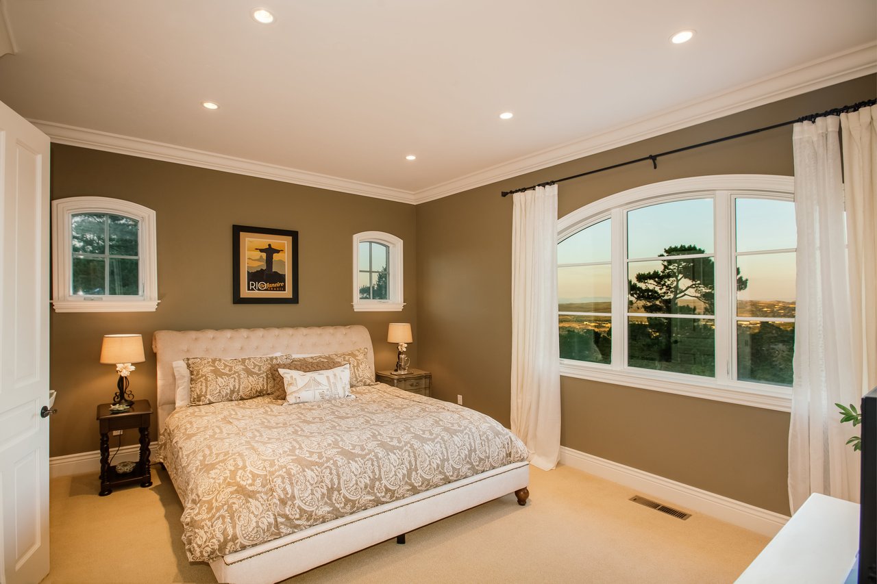 7410 Alturas Court, Monterey