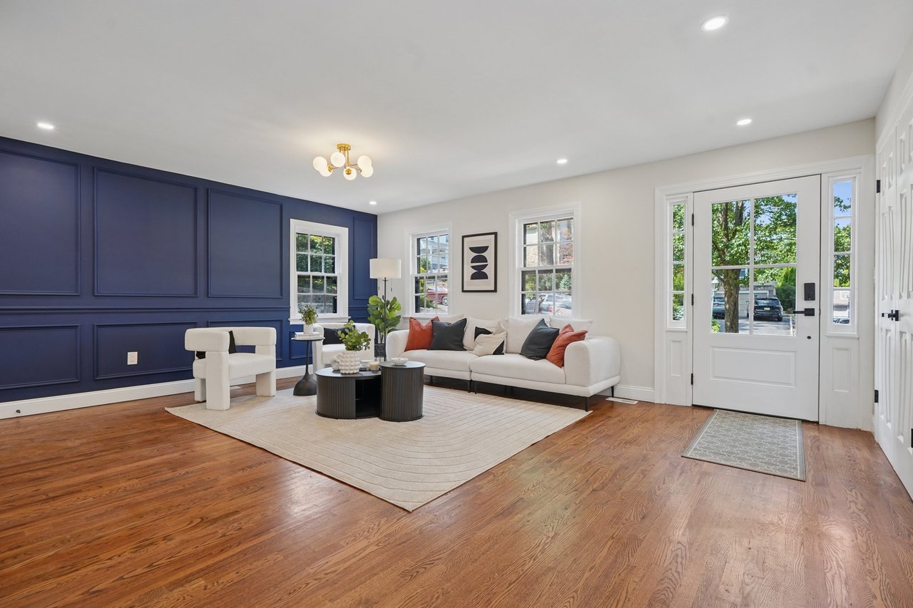 388 Thornden Street