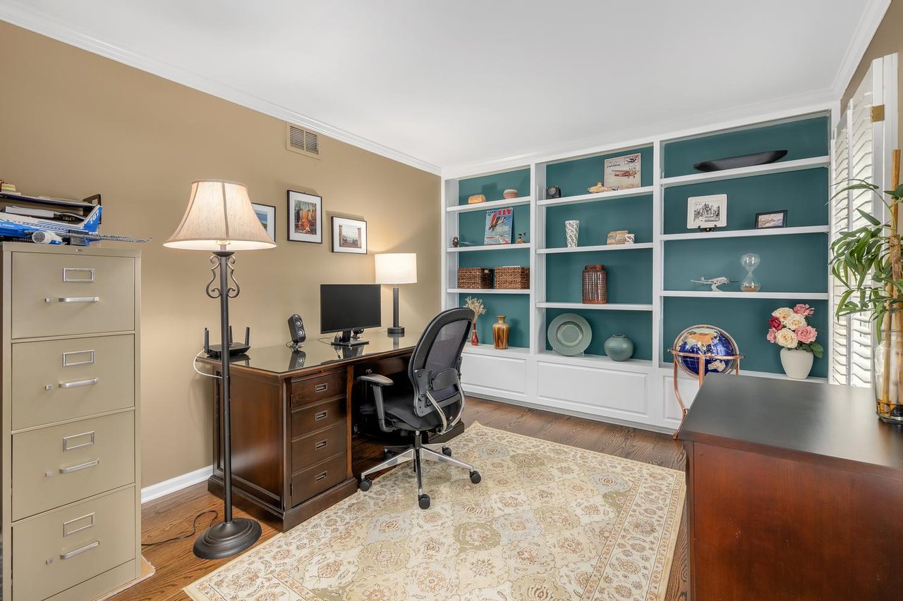 1432 Terrance Drive, Naperville IL – Updated Winding Creek Home with Water Views