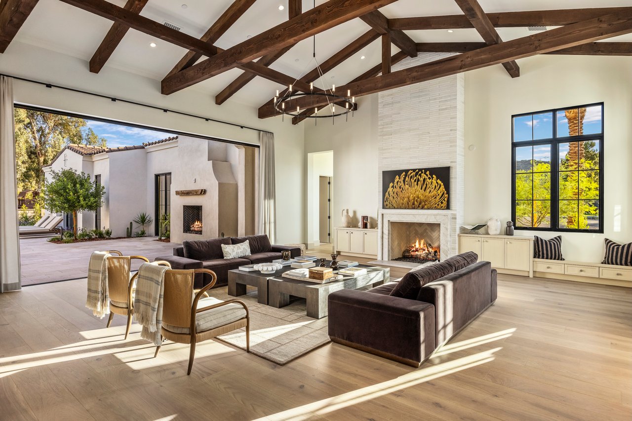 Paradise Valley Spec Home - The Berneil House Success Story