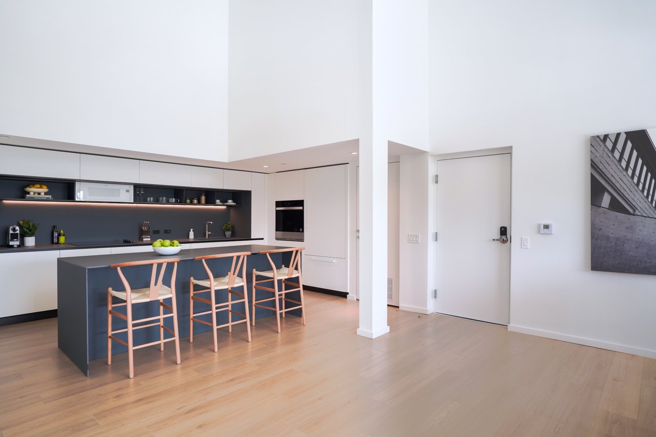 Beach Haus Bal Harbour Residences