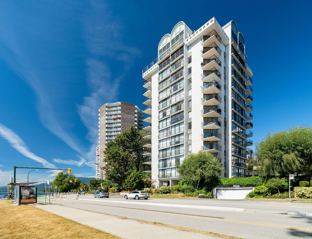 1575 Beach Ave, #303