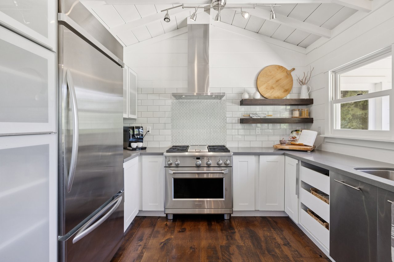 139 Deer Hollow Rd