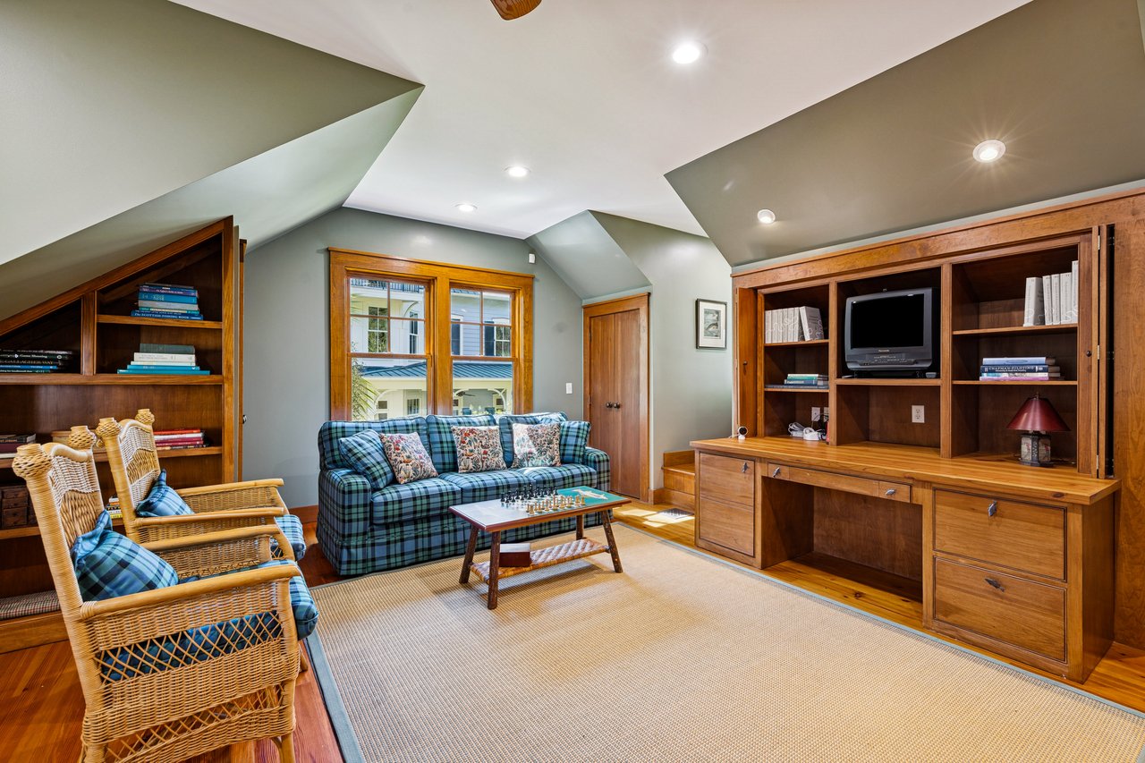 25 Goose Pond Circle 