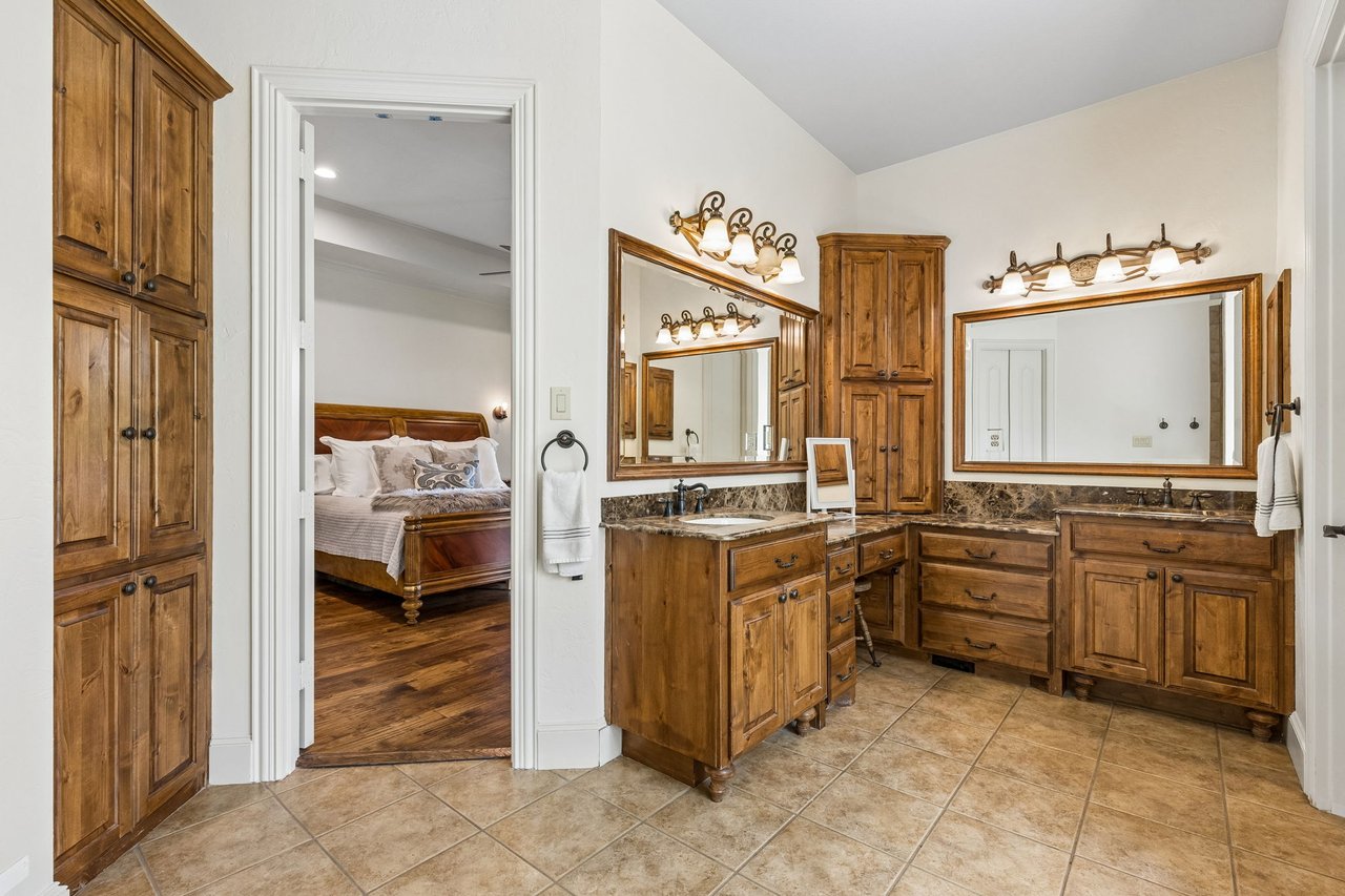 10 Acre Flower Mound Estate