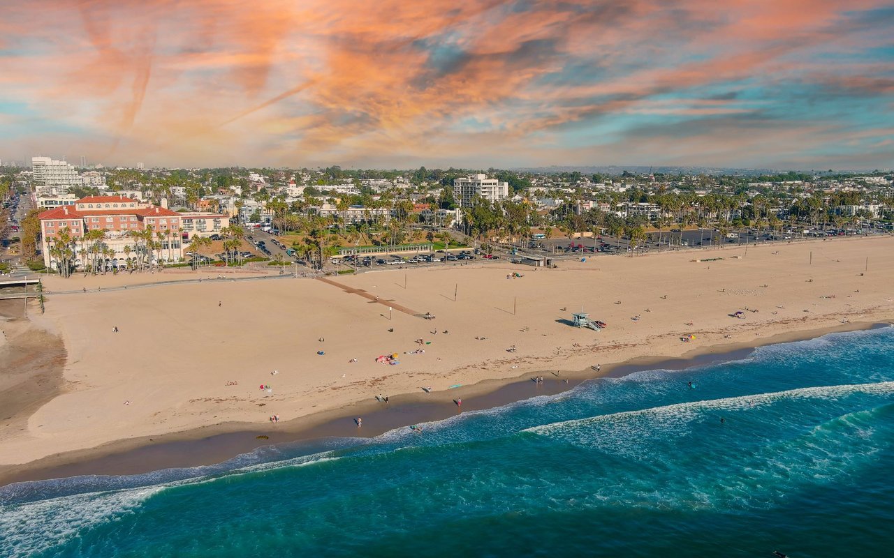 Santa Monica