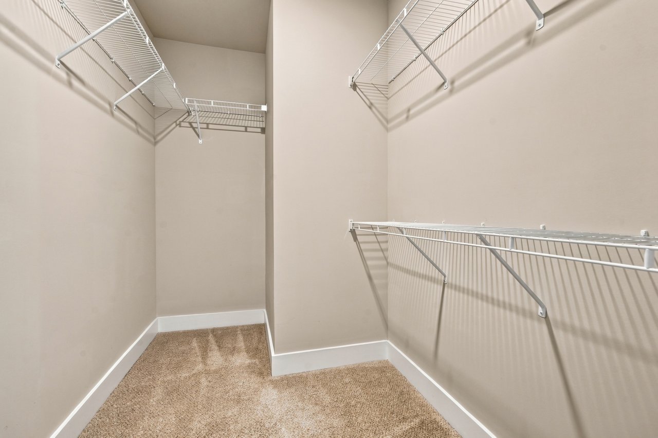 Beautiful Harvest Home with Comfort, Style & Everyday Convenience