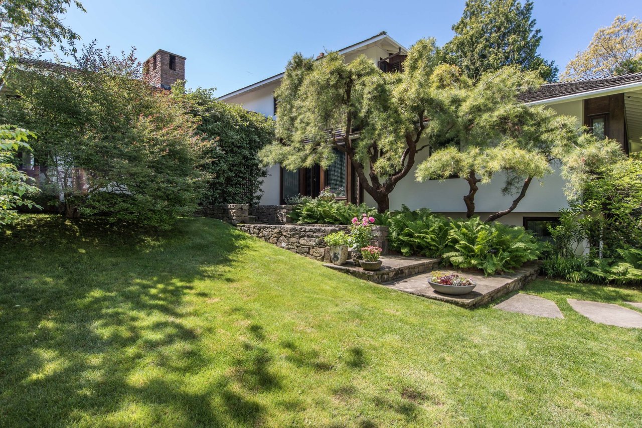 448 Further Lane, East Hampton