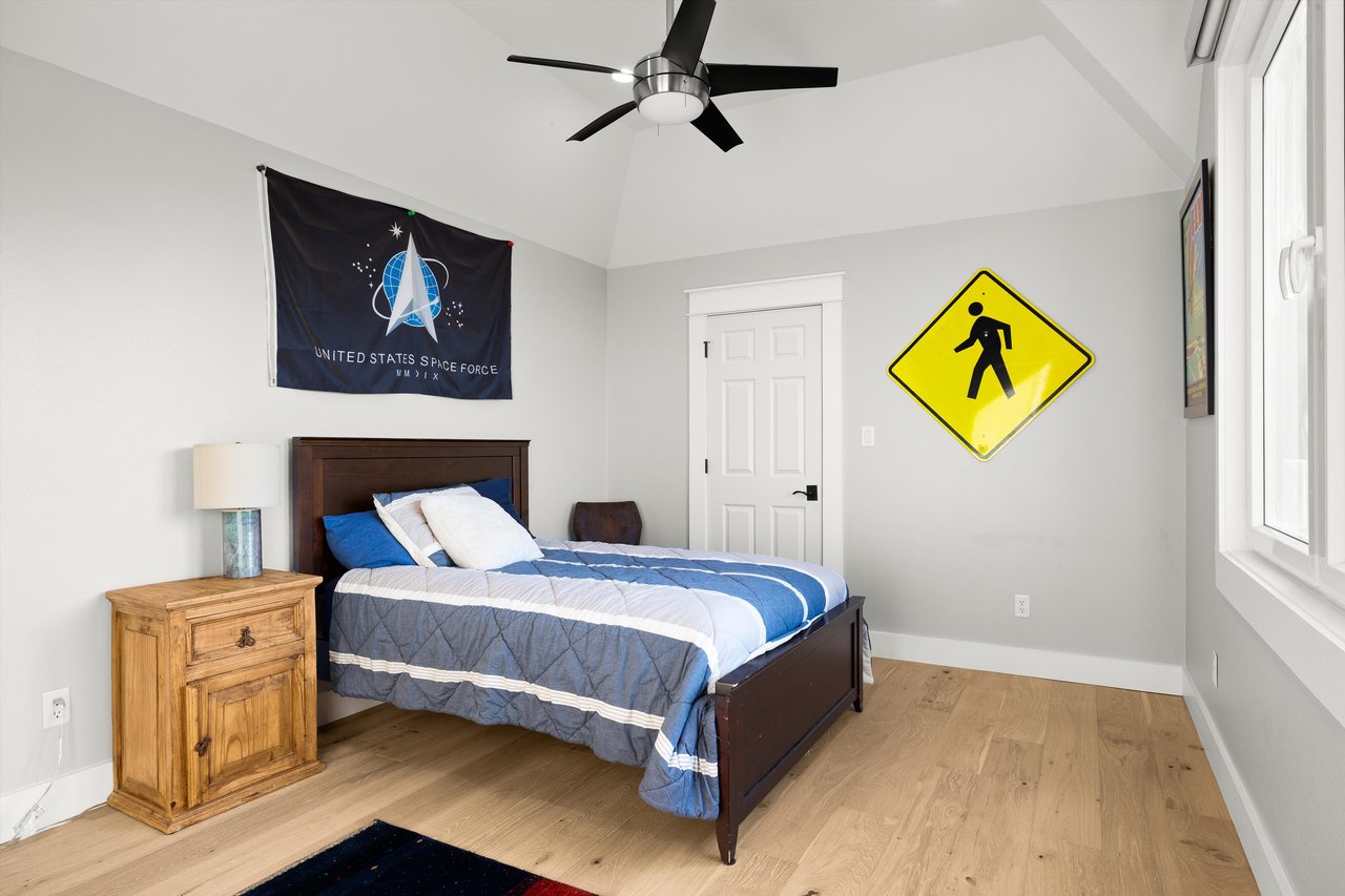 Fifth bedroom with attached Jack and Jill bathroom