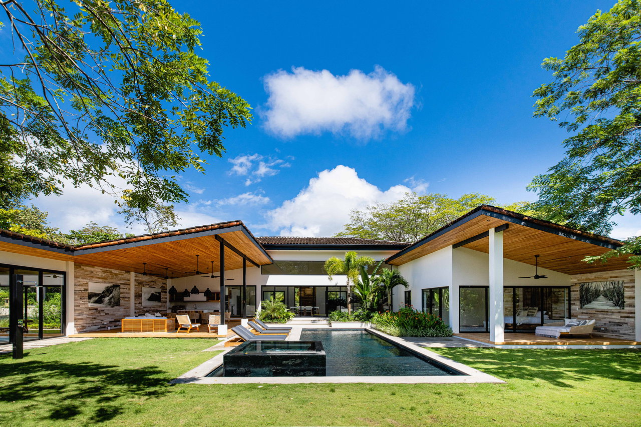 The Wave House | A Hidden Gem in Hacienda Pinilla’s Los Almendros!