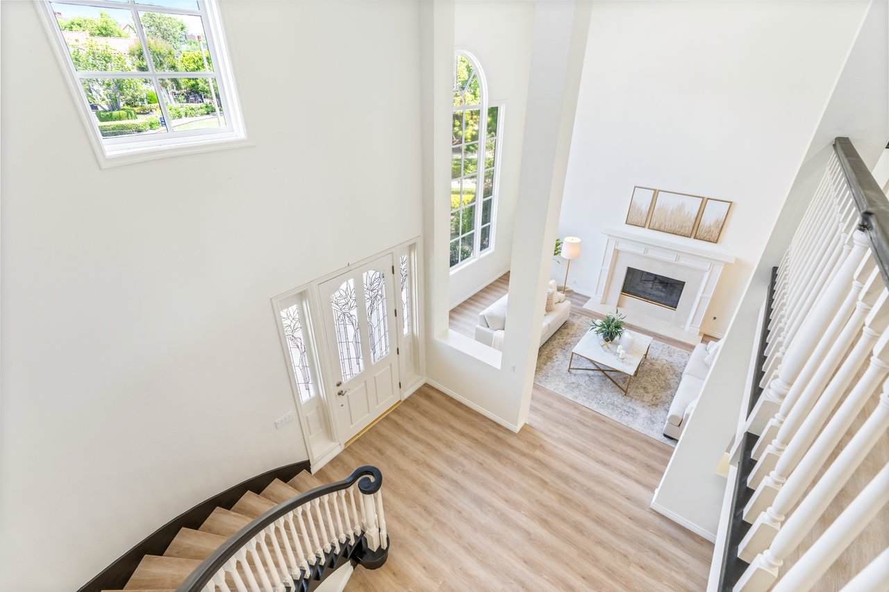 20 Meadow Wood Drive