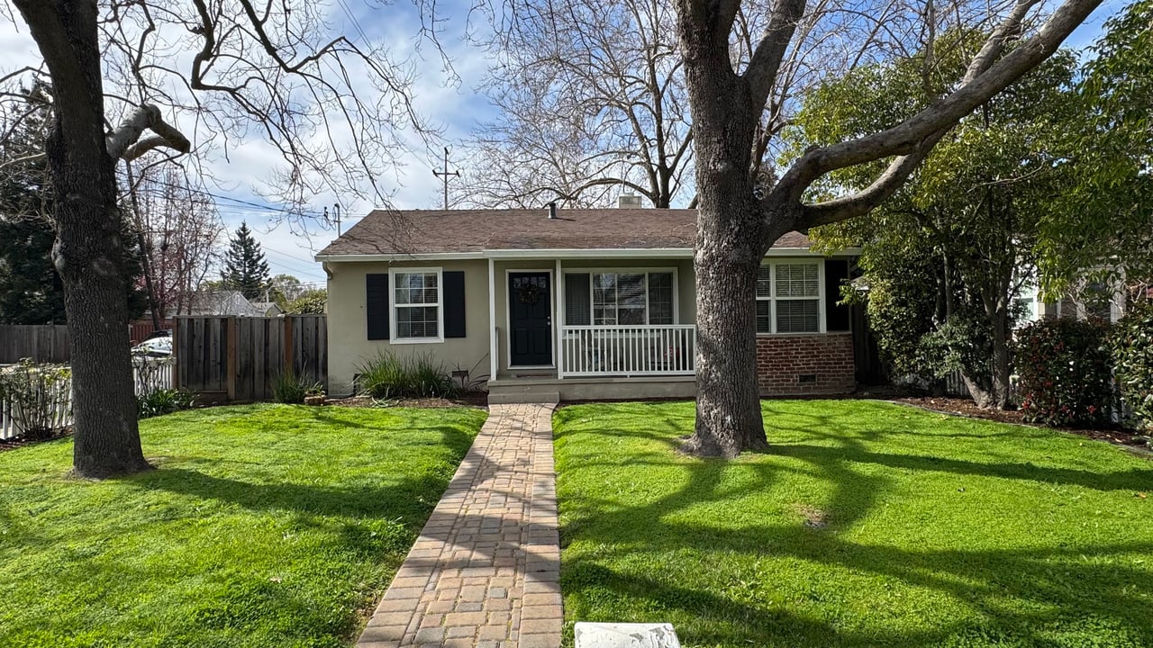 Coming Soon to Redwood City | Calm + Convenient