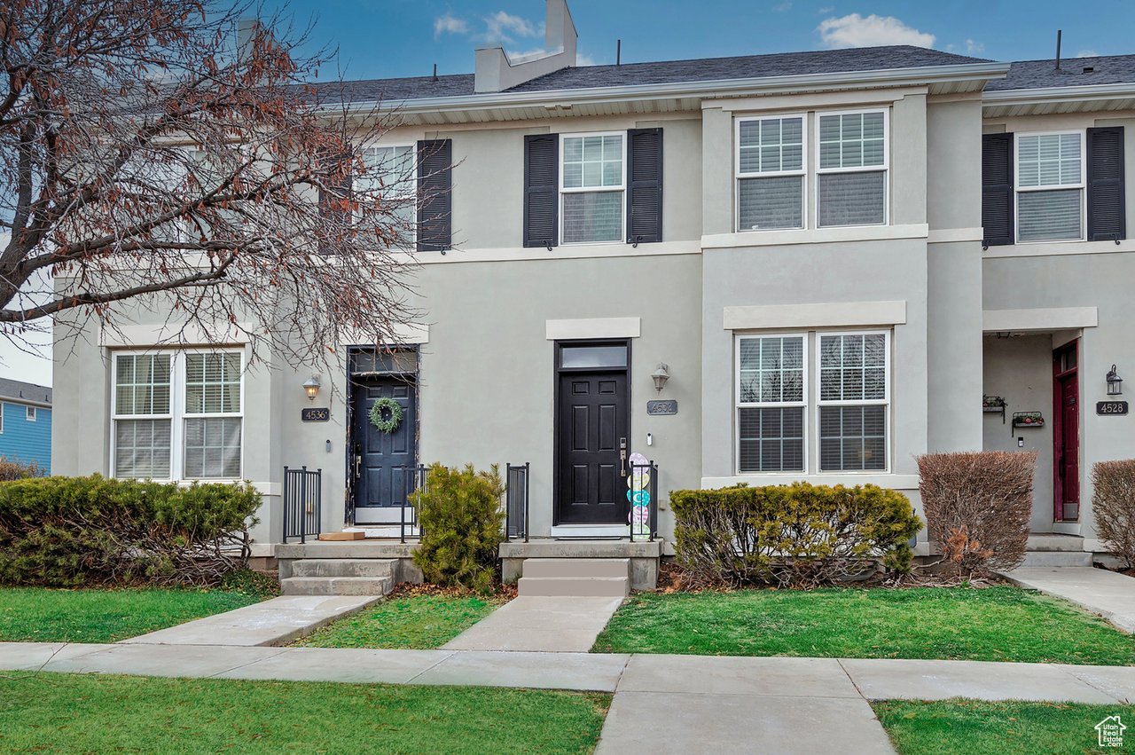4532 W Cave Run Ln