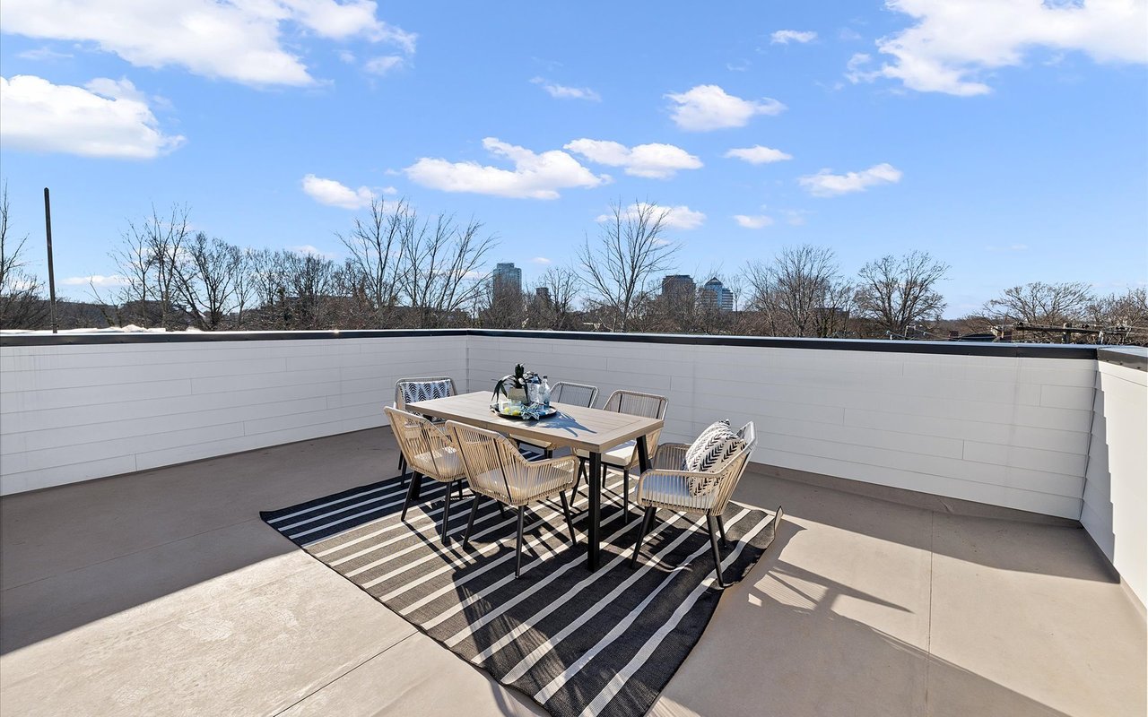 813 N Roxboro Street