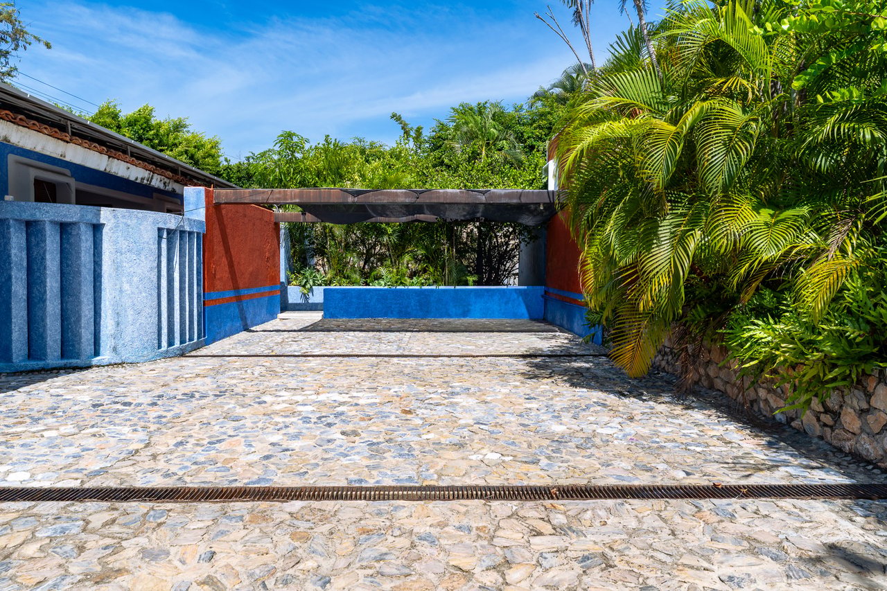 4 Bedroom, Single Family Home, Casa Tehuana