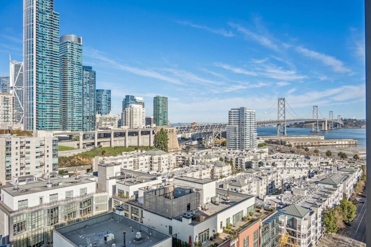 Stunning Corner Penthouse at The Brannan