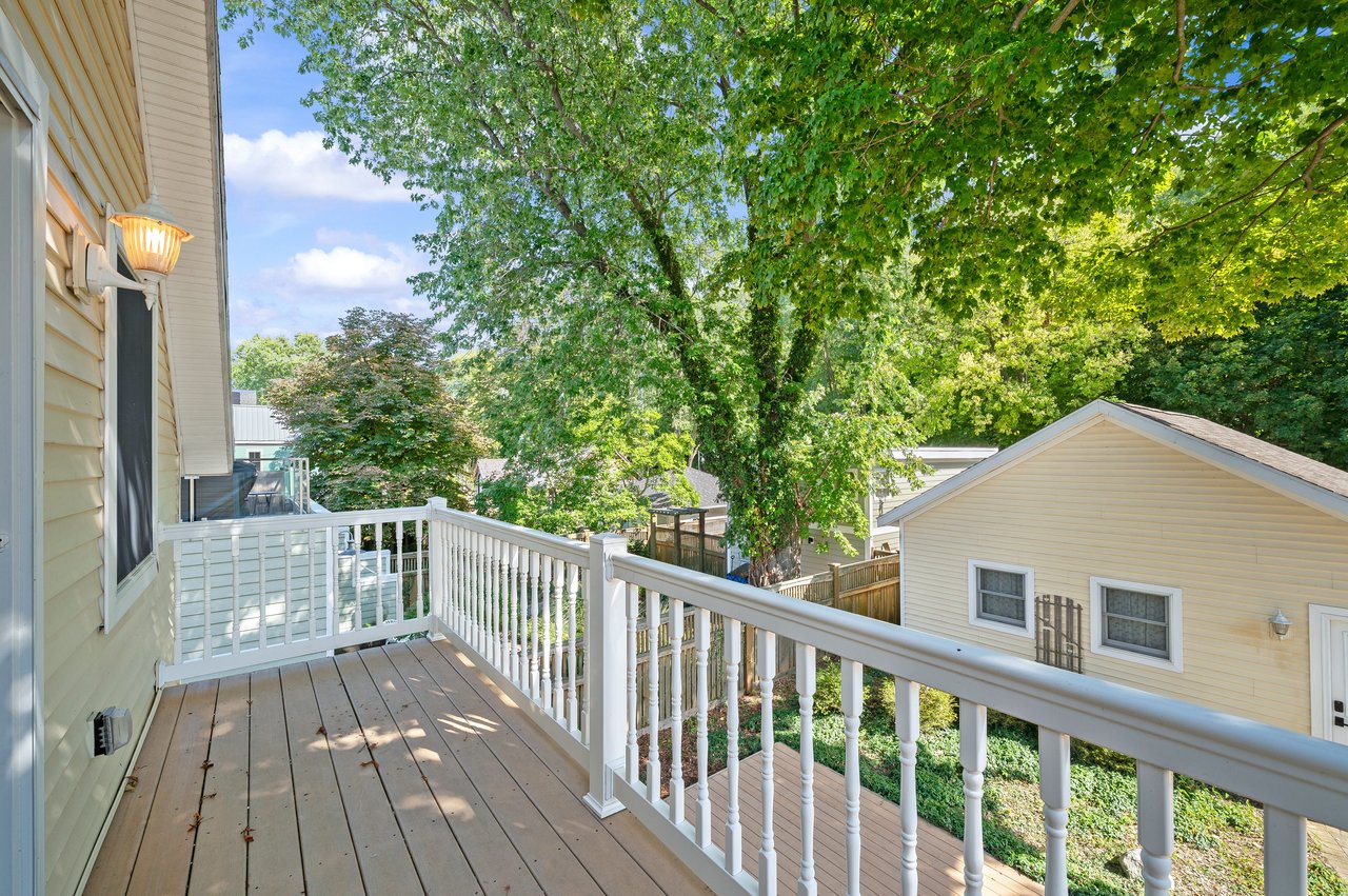 909 Lions Park Drive