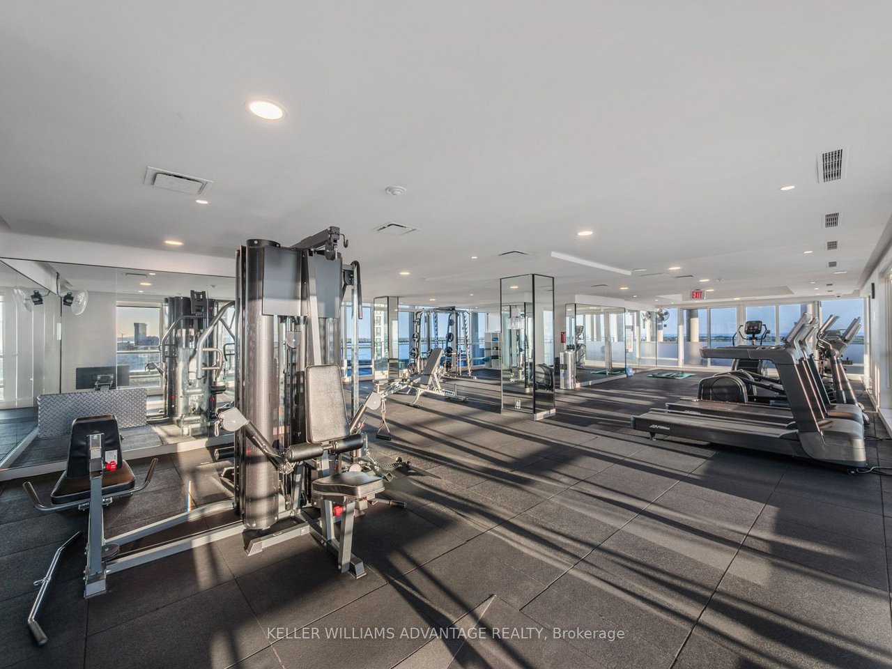 PENTHOUSE ESCAPE IN THE TOWN