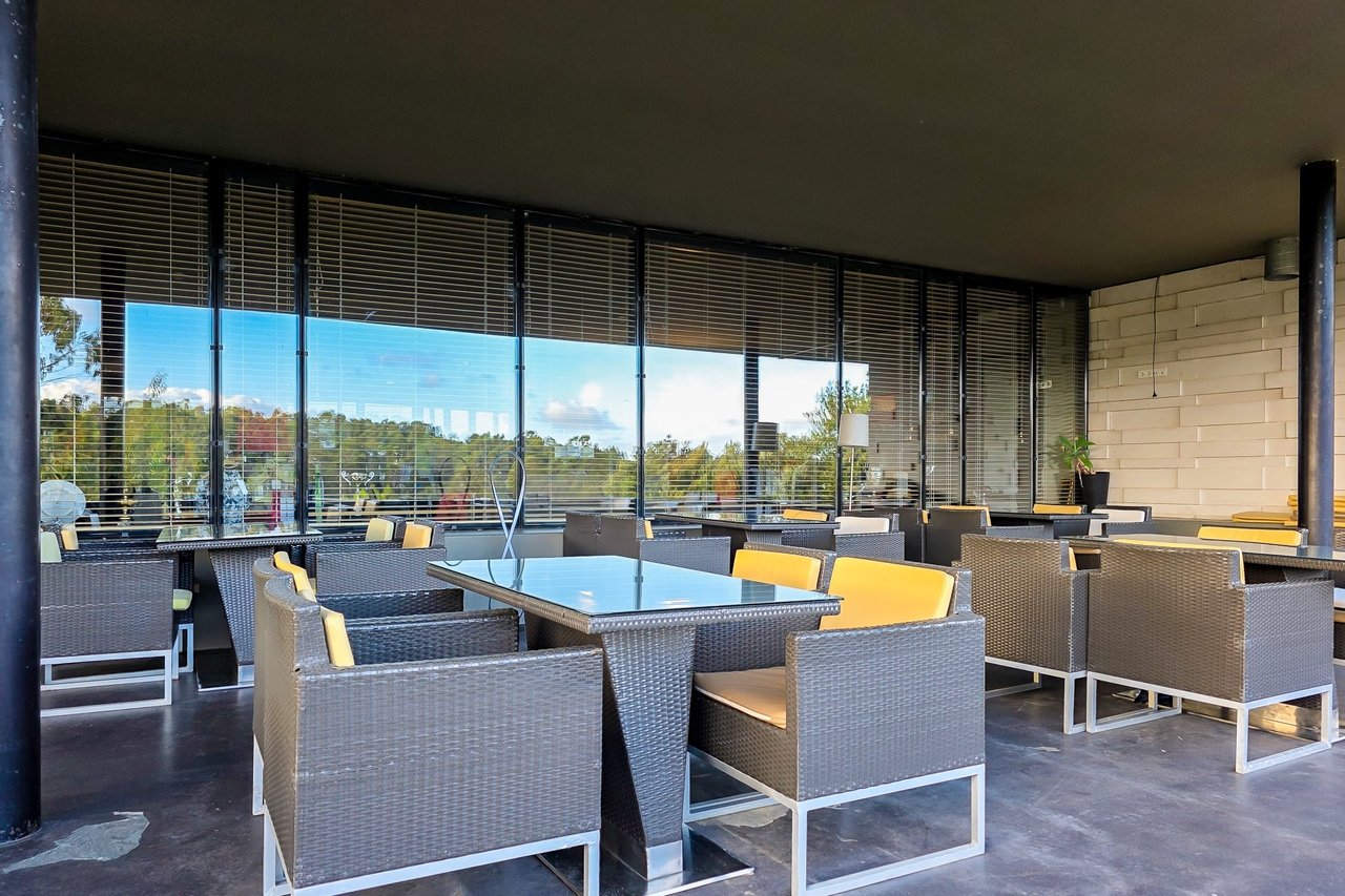 Japanese-Inspired Villa in Bom Sucesso Resort, Óbidos