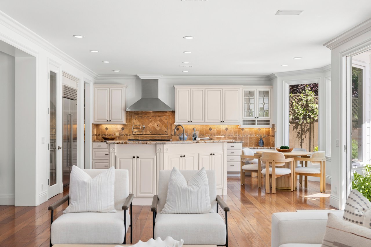 1943 Port Provence Place
